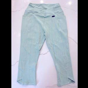 Gymshark light green cropped sweats with side pockets size M never worn